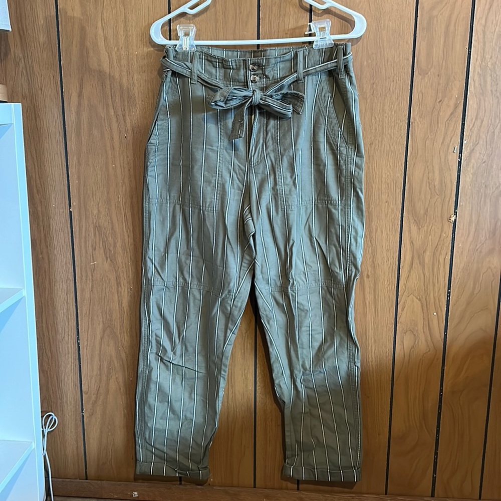 American Eagle Pants